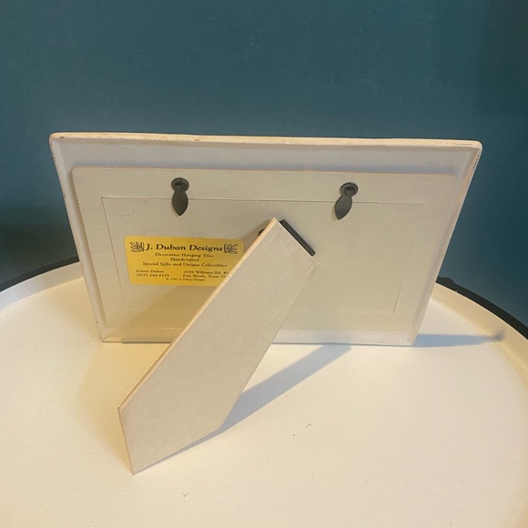 J. Duban Ceramic Hand Painted 3.5”x5” Photo Frame - Picture 3 of 8